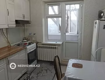 3-комнатная квартира, этаж 3 из 5, 70 м²