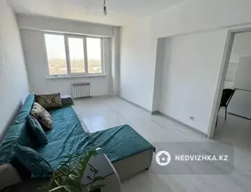 1-комнатная квартира, этаж 8 из 9, 39 м²