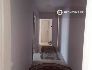 2-комнатная квартира, этаж 1 из 9, 71 м²