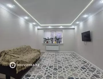 4-комнатная квартира, этаж 2 из 5, 125 м²