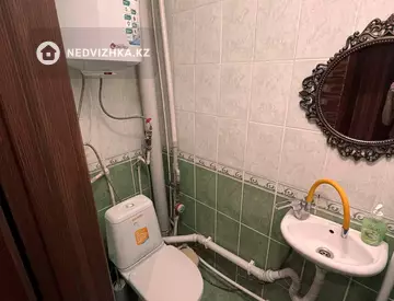 4-комнатная квартира, этаж 3 из 10, 100 м²