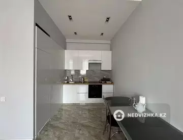 2-комнатная квартира, этаж 9 из 12, 40 м²