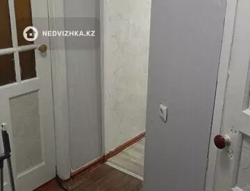 2-комнатная квартира, этаж 5 из 5, 37 м²