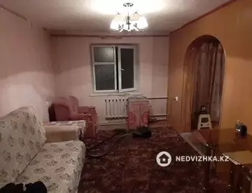2-комнатная квартира, этаж 1 из 5, 50 м²