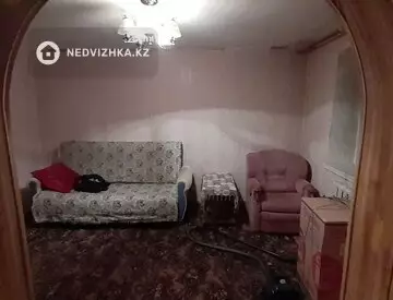 2-комнатная квартира, этаж 1 из 5, 50 м²