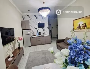 2-комнатная квартира, этаж 15 из 20, 60 м², Посуточно
