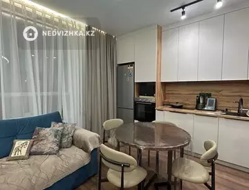 2-комнатная квартира, этаж 8 из 9, 52 м²