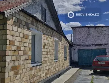 4-комнатная часть дома, 6 соток, 100 м²