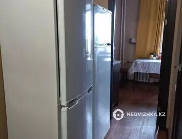 3-комнатная квартира, этаж 6 из 9, 58 м²