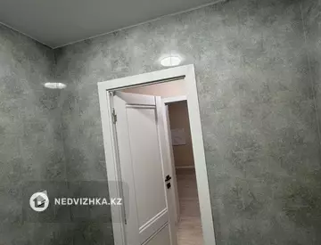 2-комнатная квартира, этаж 1 из 12, 42 м²