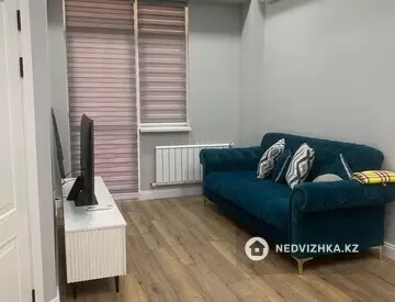 2-комнатная квартира, этаж 5 из 10, 50 м², На длительный срок