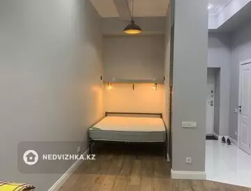 2-комнатная квартира, этаж 5 из 10, 50 м², На длительный срок