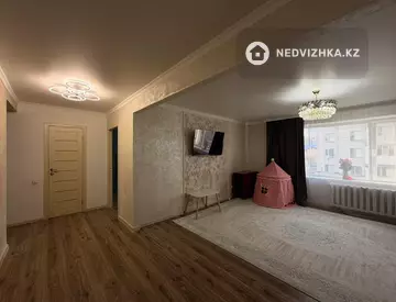 3-комнатная квартира, этаж 2 из 6, 80 м²