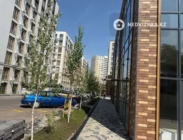 Помещение, этаж 1 из 3, 500 м², На длительный срок