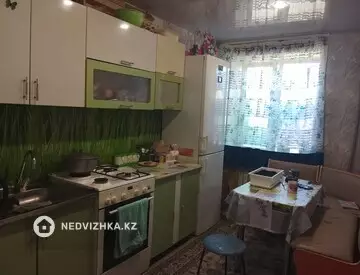 2-комнатная квартира, этаж 1 из 5, 49 м²