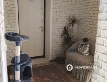2-комнатная квартира, этаж 1 из 5, 49 м²