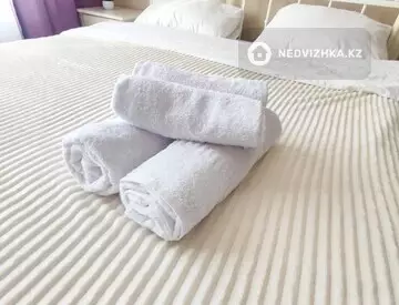 1-комнатная квартира, этаж 5 из 17, 38 м², Посуточно