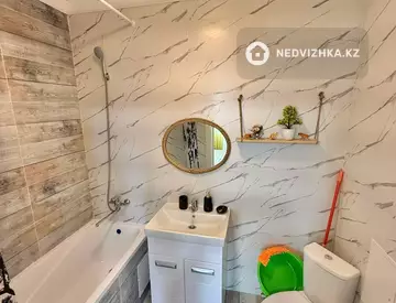 3-комнатная квартира, этаж 8 из 21, 52 м²