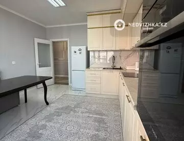 3-комнатная квартира, этаж 10 из 10, 110 м²