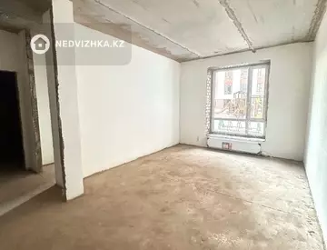 1-комнатная квартира, этаж 2 из 12, 41 м²