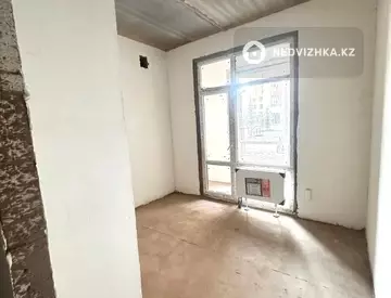 1-комнатная квартира, этаж 2 из 12, 41 м²