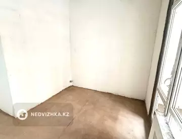 1-комнатная квартира, этаж 2 из 12, 41 м²