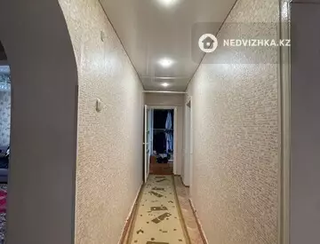 4-комнатная квартира, этаж 4 из 4, 75 м²