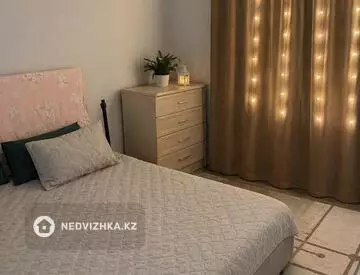 2-комнатная квартира, этаж 3 из 9, 45 м²