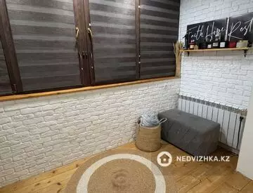 2-комнатная квартира, этаж 10 из 9, 44 м²