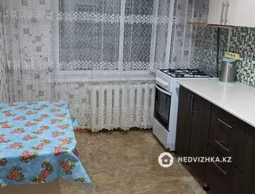 2-комнатная квартира, этаж 1 из 6, 54 м²