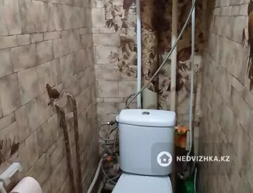2-комнатная квартира, этаж 4 из 5, 50 м²
