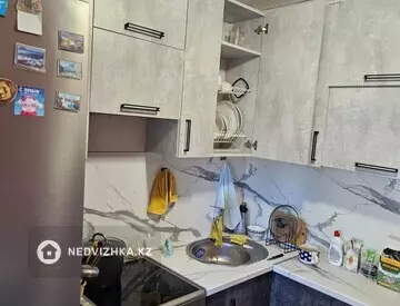 2-комнатная квартира, этаж 2 из 4, 42 м²