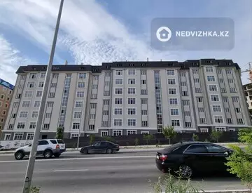 1-комнатная квартира, этаж 2 из 8, 49 м²
