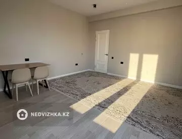 3-комнатная квартира, этаж 4 из 10, 132 м²