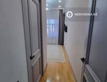 4-комнатная квартира, этаж 1 из 10, 164 м²