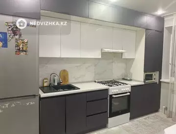 2-комнатная квартира, этаж 2 из 3, 54 м²