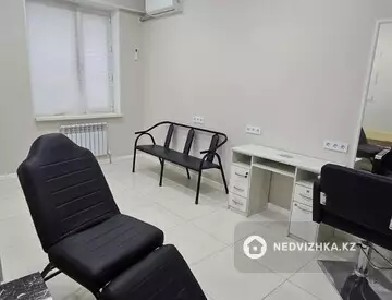 1-комнатная квартира, этаж 1 из 9, 50 м²