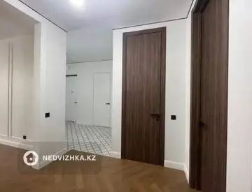 3-комнатная квартира, этаж 6 из 8, 88 м²