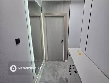 3-комнатная квартира, этаж 2 из 4, 60 м²