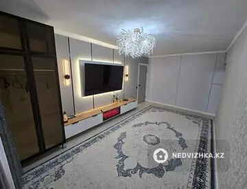 3-комнатная квартира, этаж 2 из 4, 60 м²