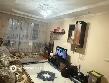 2-комнатная квартира, этаж 4 из 4, 46 м²