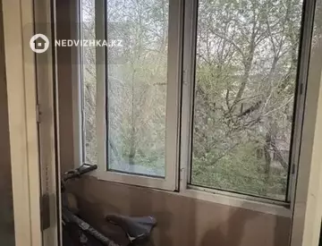 2-комнатная квартира, этаж 4 из 4, 46 м²