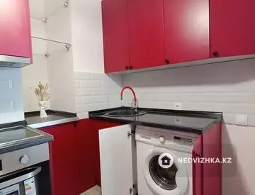 1-комнатная квартира, этаж 11 из 24, 41 м²