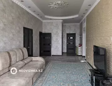 5-комнатный дом, 7 соток, 160 м²
