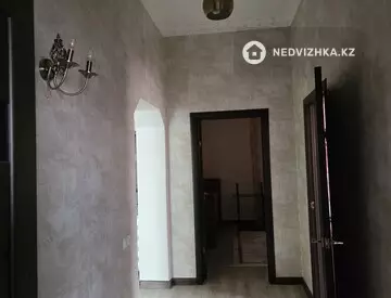 5-комнатный дом, 7 соток, 160 м²