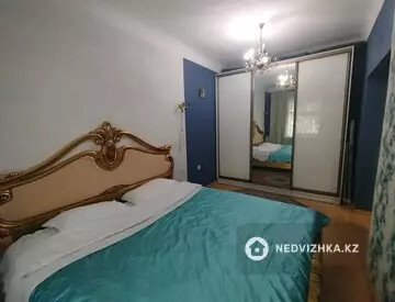 2-комнатная квартира, этаж 1 из 2, 69 м², Посуточно