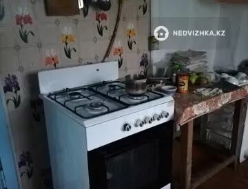 3-комнатный дом, 4 соток, 60 м², На длительный срок