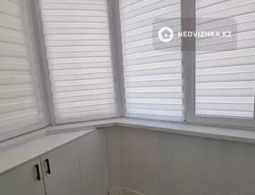 3-комнатная квартира, этаж 3 из 18, 100 м²