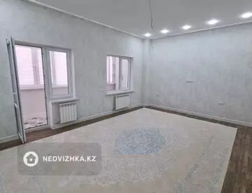 3-комнатная квартира, этаж 3 из 18, 100 м²
