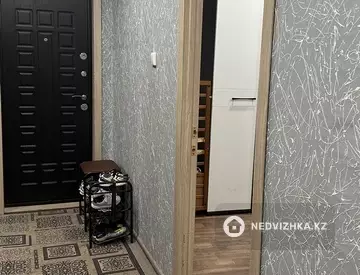 5-комнатная квартира, этаж 6 из 6, 100 м²